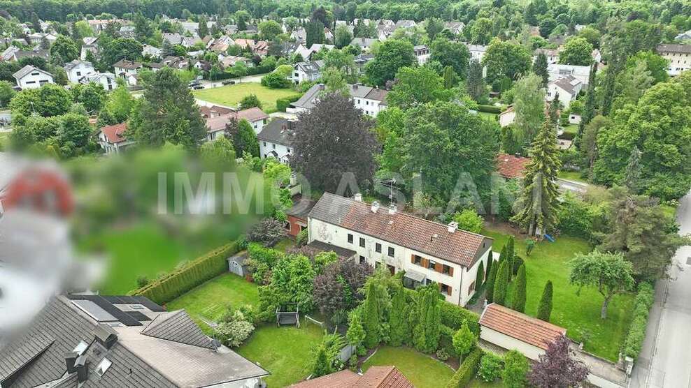 Grundstück zu verkaufen in Grünwald 2.090.000 € 1105 m²