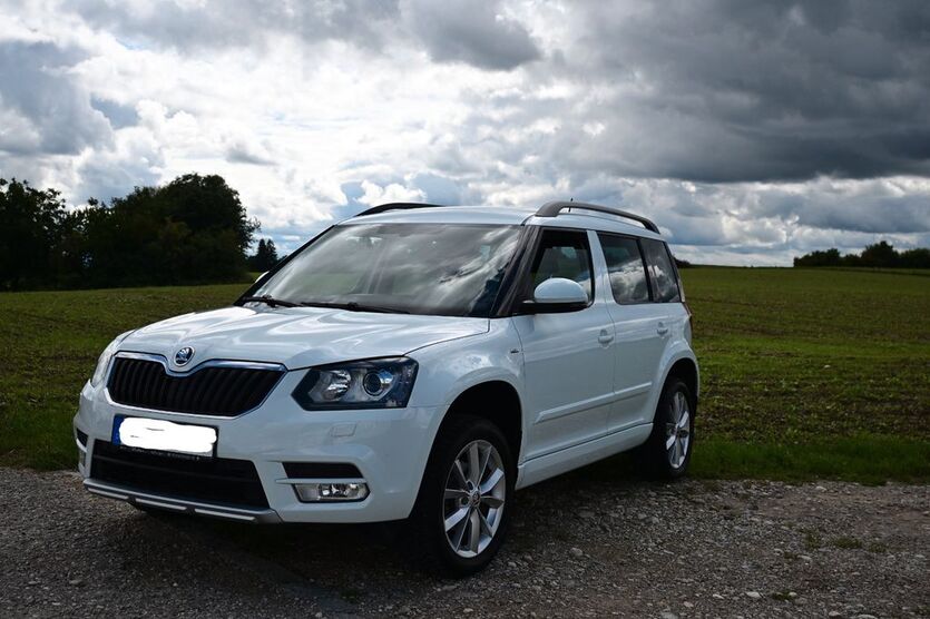 Skoda Yeti 115.900 km 11.300 € POING 85586