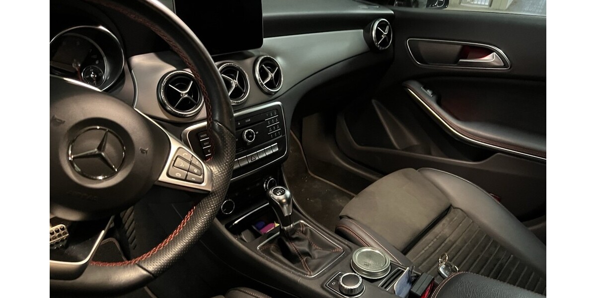 Mercedes-Benz CLA 200 Shooting Braake AMG Linie 46.000 km 21.900 &euro; Aschheim 85609