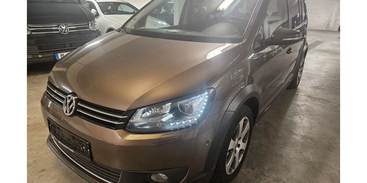 VW Touran 96.060 km 12.900 &euro; München 81475