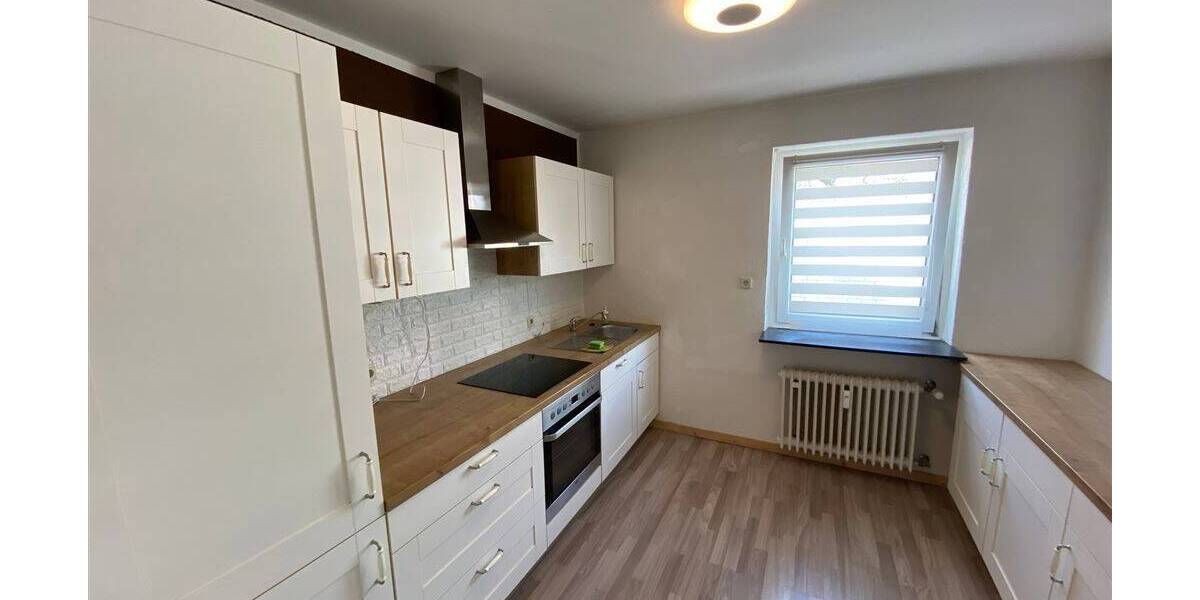 Etagenwohnung Emmering - 2 Zimmer, 100 m&sup2;, 1.190&euro; | Angebot:26291701