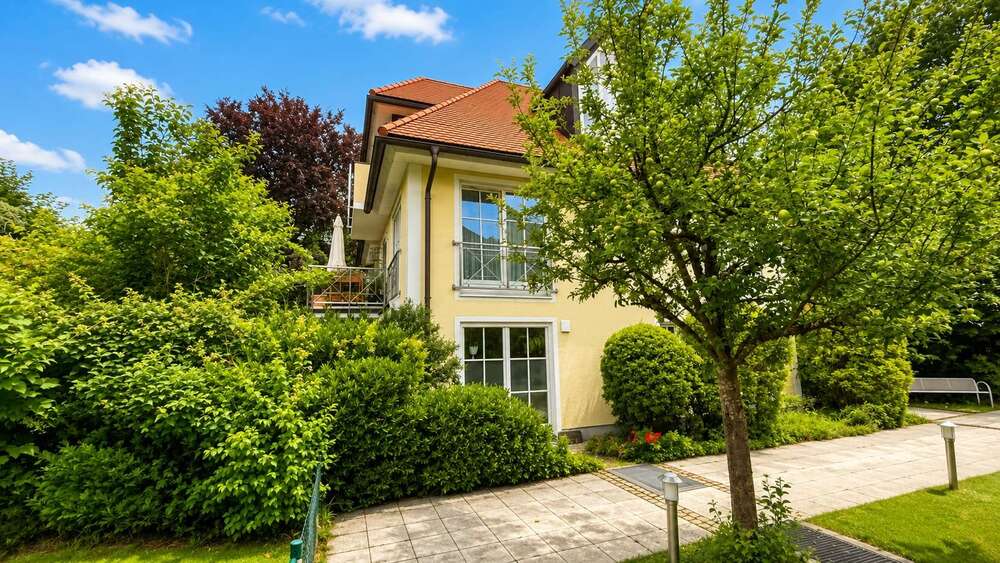 Etagenwohnung München Nymphenburg - 3 Zimmer, 74 m&sup2;, 920.000&euro; | Angebot:27134333