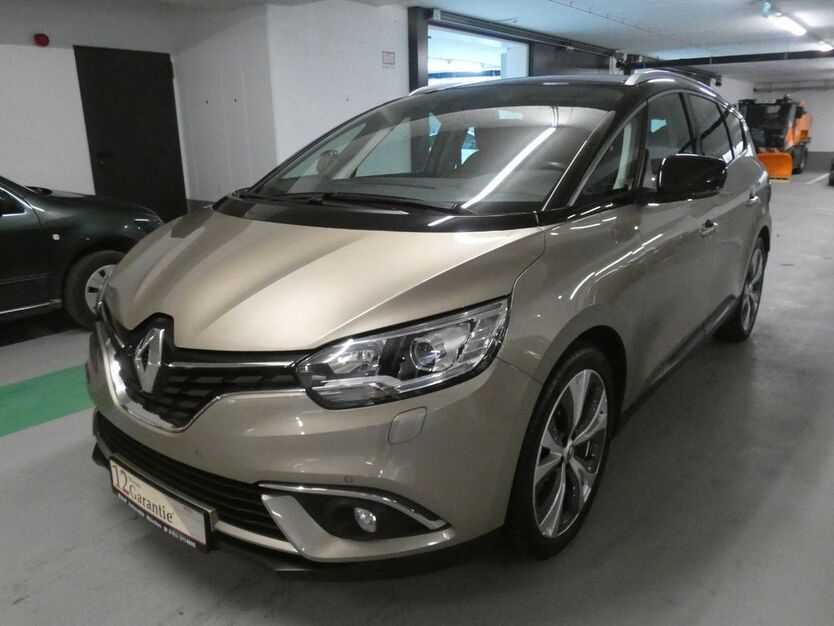 Renault Scenic 117.896 km 14.500 € München 81825