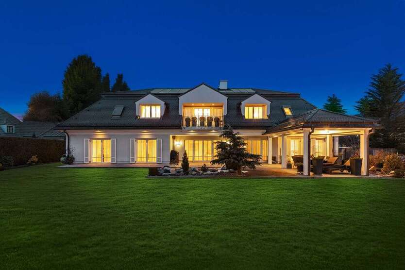 Haus zum Kaufen in München 6.500.000 € 480 m²