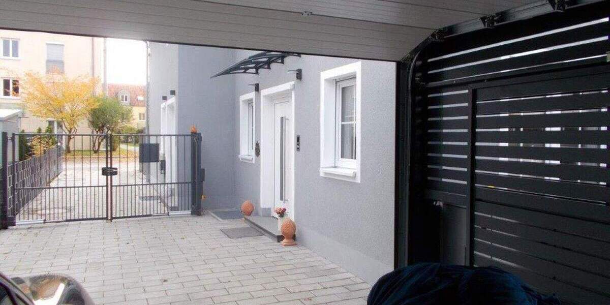 Tolles Walmdach-DHH in Gilching 7 zimmer