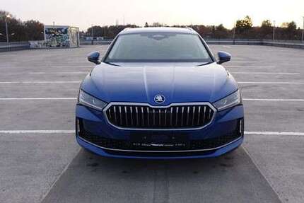 Skoda Superb 2.500 km 53.960 &euro; München 80686