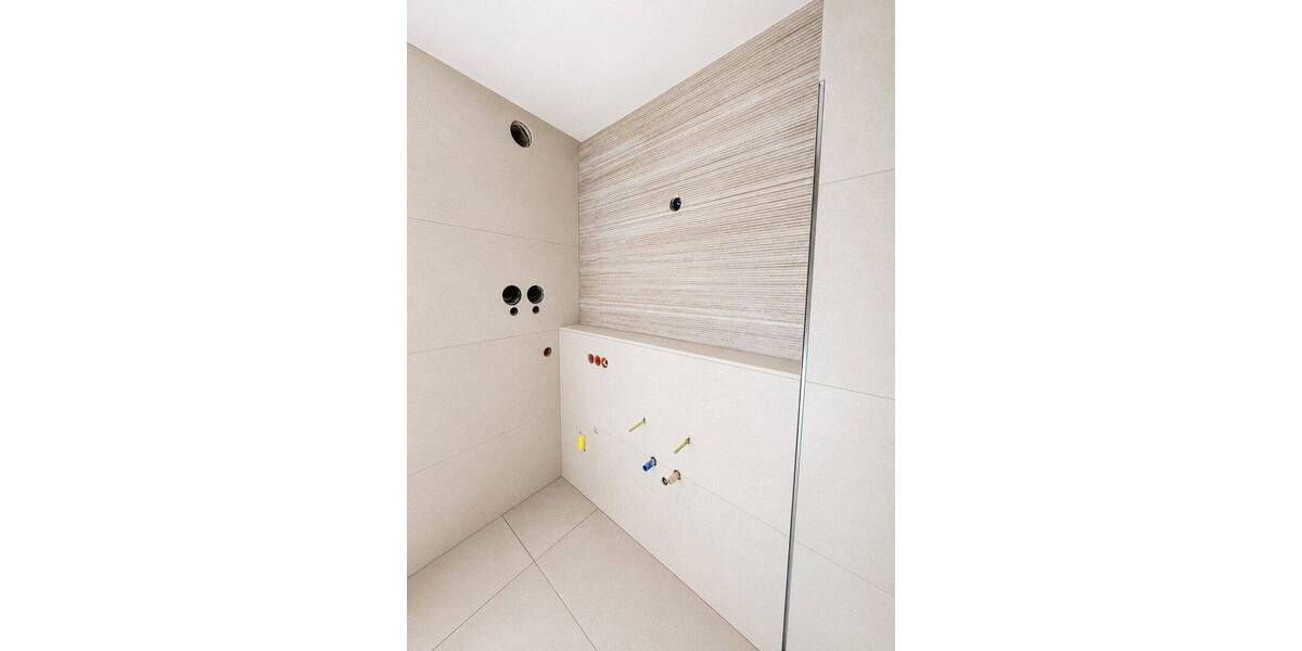 Etagenwohnung München Bogenhausen - 3 Zimmer, 77 m&sup2;, 645.000&euro; | Angebot:26867473
