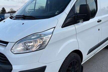 Ford Transit Custom 153.000 km 4.900 &euro; Puchheim 82178