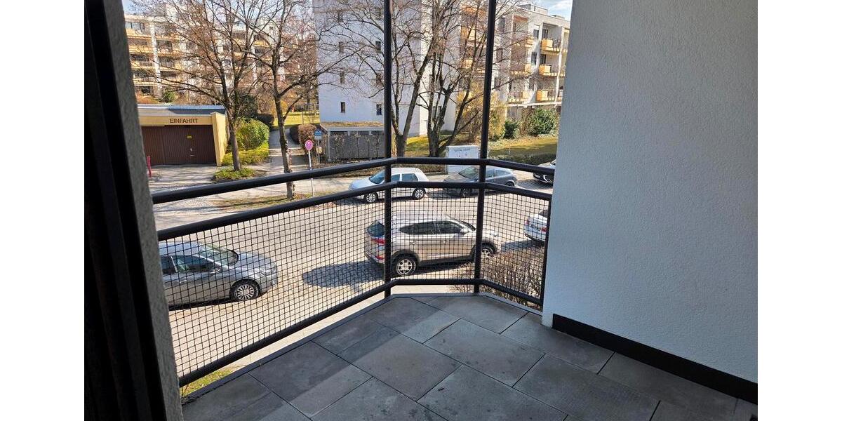 Etagenwohnung München Aubing-Lochhausen-Langwied - 3 Zimmer, 83 m&sup2;, 2.300&euro; | Angebot:25962923