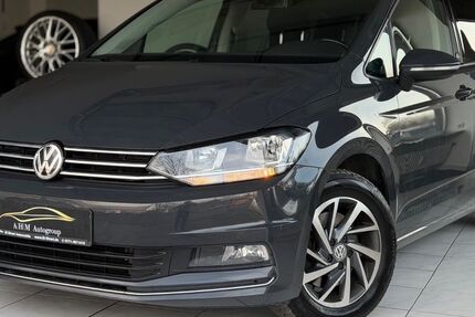 VW Touran 130.000 km 18.590 &euro; Fürstenfeldbruck 82256