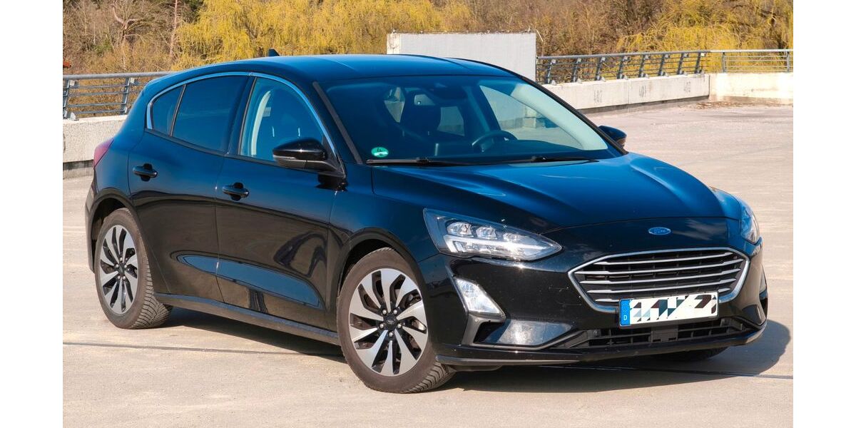 Ford Focus 100.670 km 10.900 &euro; Poing 85586