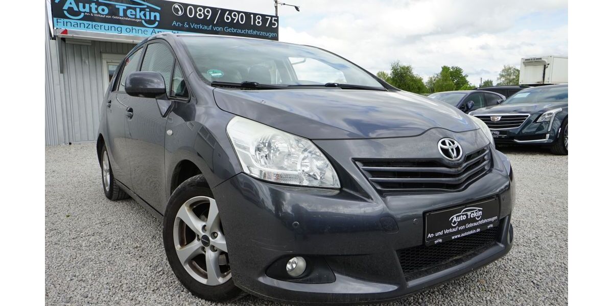 Toyota Verso 173.757 km 6.950 &euro; München 81829