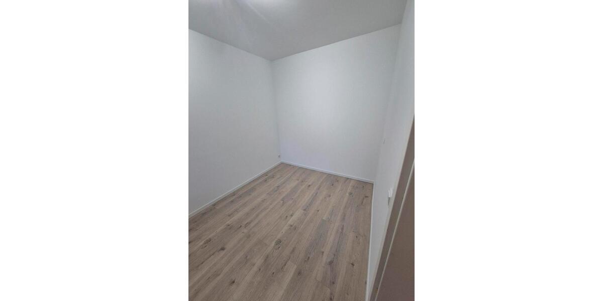 Etagenwohnung Ottobrunn - 2.5 Zimmer, 76 m&sup2;, 490.000&euro; | Angebot:26287037