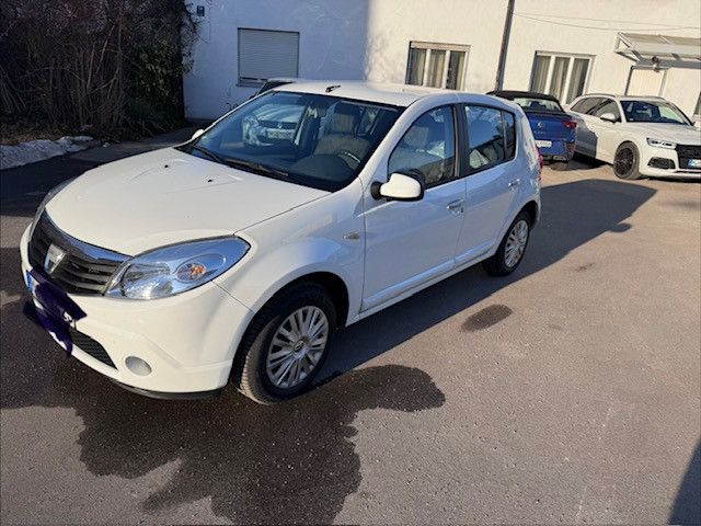 Dacia Sandero 95.255 km 2.390 &euro; München 81369
