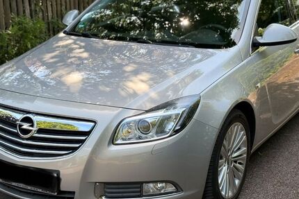 Opel Insignia 97.000 km 6.900 &euro; München 81827