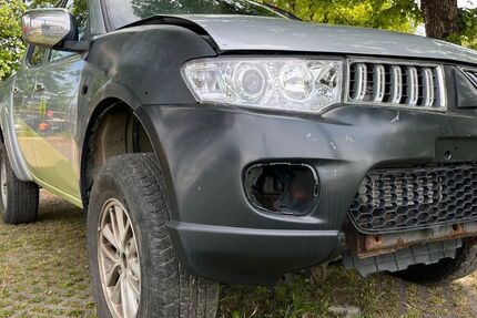 Mitsubishi L200 231.505 km 6.500 &euro; München 80935