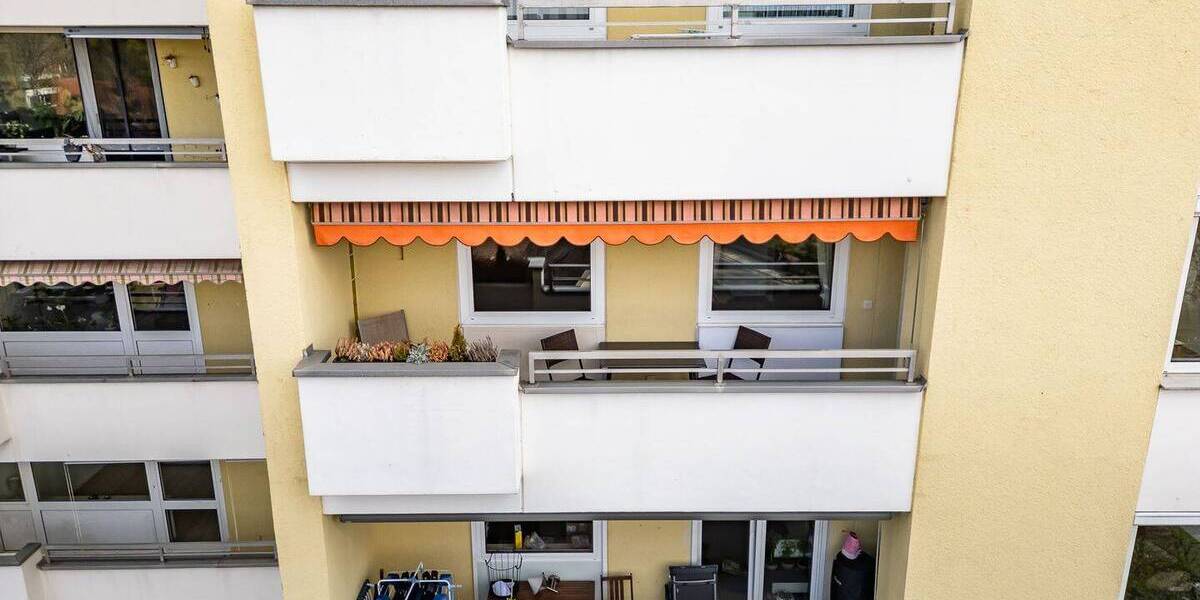 Etagenwohnung Planegg - 4 Zimmer, 97 m&sup2;, 450.000&euro; | Angebot:26401119