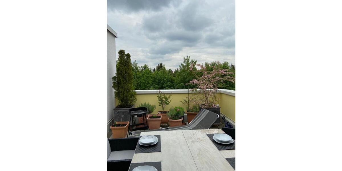Wunderschöne Dachgeschosswohnung mit Dachterrasse in Ottobrunn 3.5 zimmer