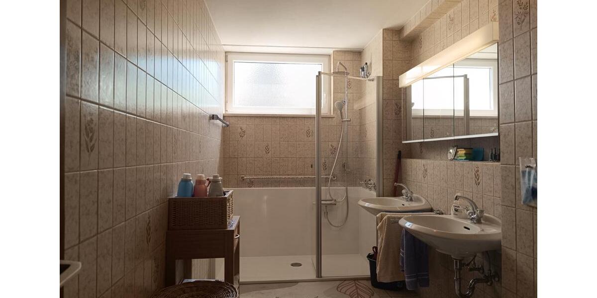 Etagenwohnung Gröbenzell - 4 Zimmer, 103 m&sup2;, 499.000&euro; | Angebot:27148657