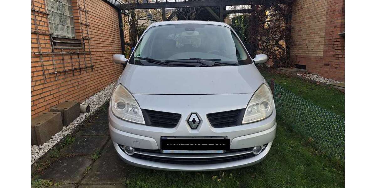 Renault Scenic 230.000 km 2.050 &euro; München 81737
