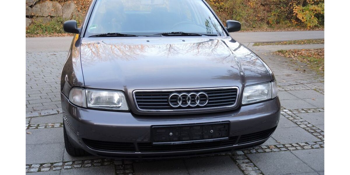 Audi A4 144.000 km 3.950 &euro; Brunnthal 85649