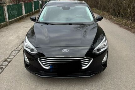 Ford Focus 72.000 km 13.500 &euro; Maisach 82216