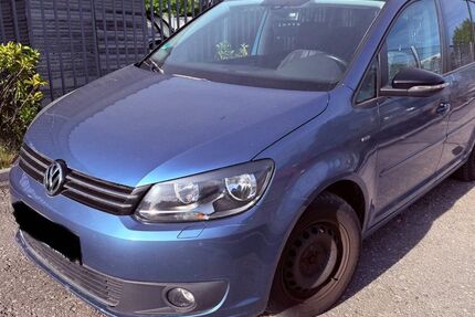 VW Touran 135.000 km 5.999 &euro; Markt Schwaben 85570