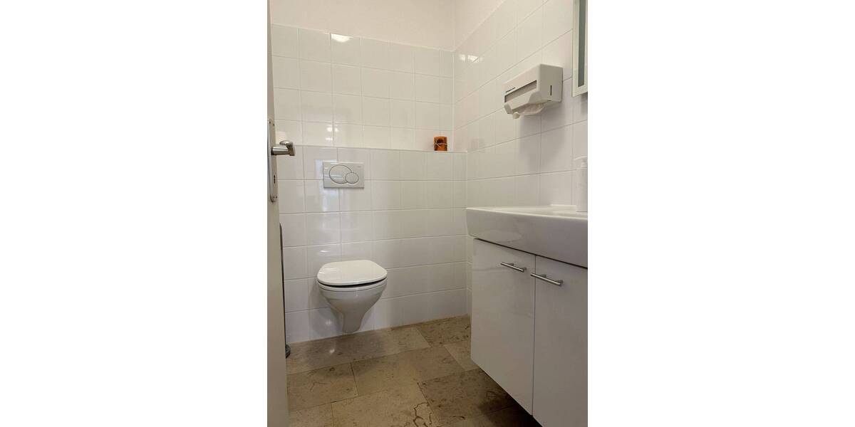 Gewerbeobjekt München Allach-Untermenzing - 3 Zimmer, 80 m&sup2;, 1.440&euro; | Angebot:26043269