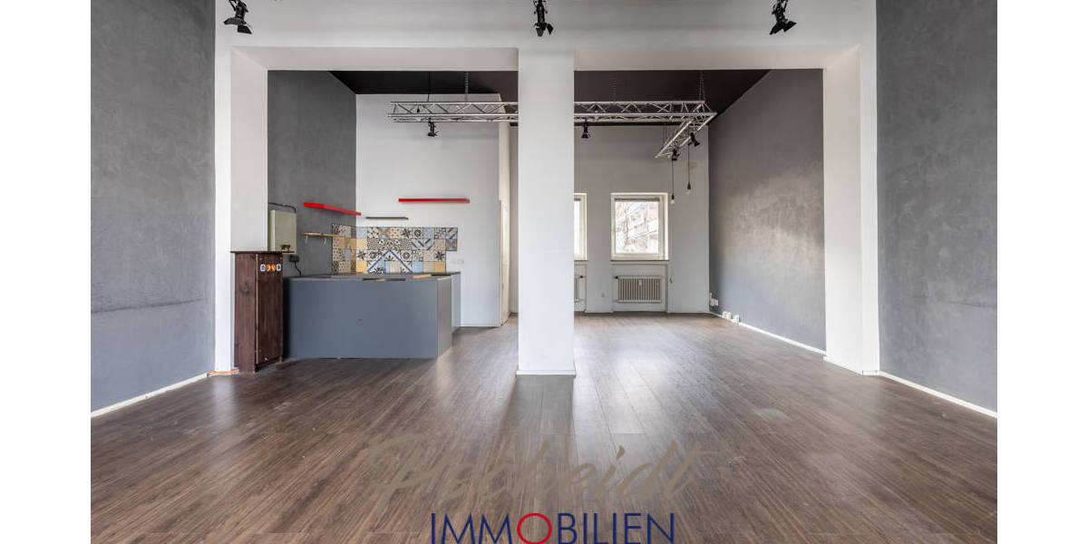 Bezugsfreies Büro mit Keller und Stellplatz in attraktiver Lage 1 zimmer