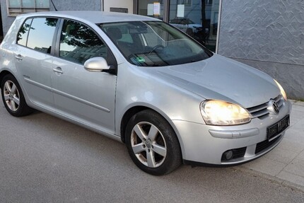 VW Golf V