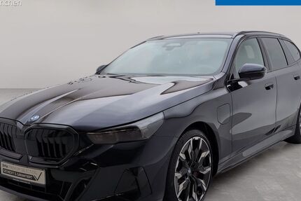 BMW 550 4.878 km 89.995 &euro; München 80939