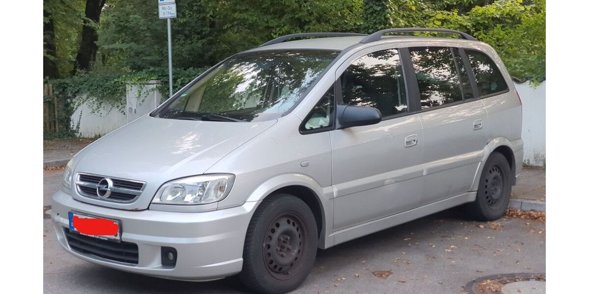 Opel Zafira 323.000 km 1.800 &euro; München 81249