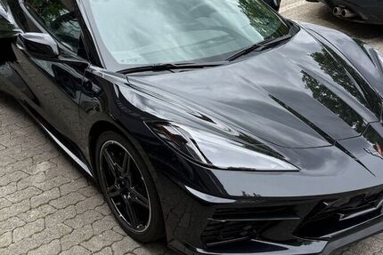 Corvette C8