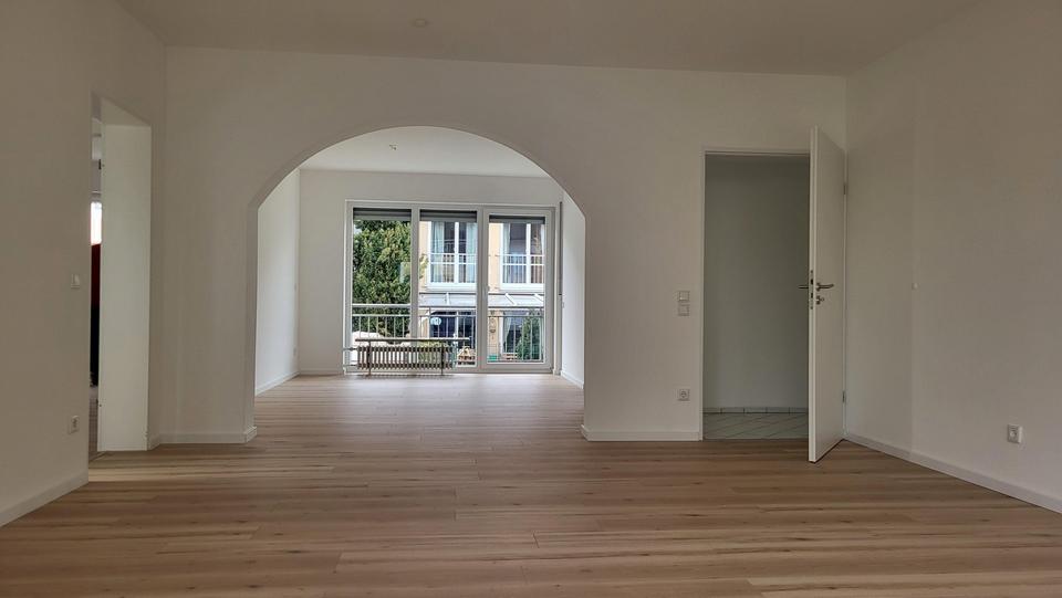 Erdgeschoßwohnung Karlsfeld - 3 Zimmer, 100 m&sup2;, 1.750&euro; | Angebot:25571950