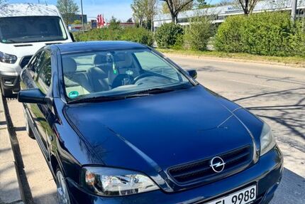 Opel Astra 146.000 km 2.800 &euro; München 80639