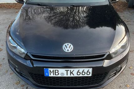 VW Scirocco 223.367 km 9.600 € München 81241