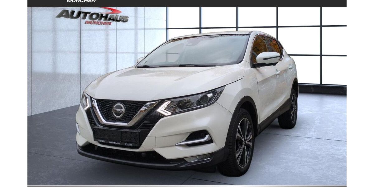 Nissan Qashqai 102.500 km 16.490 &euro; München 81825