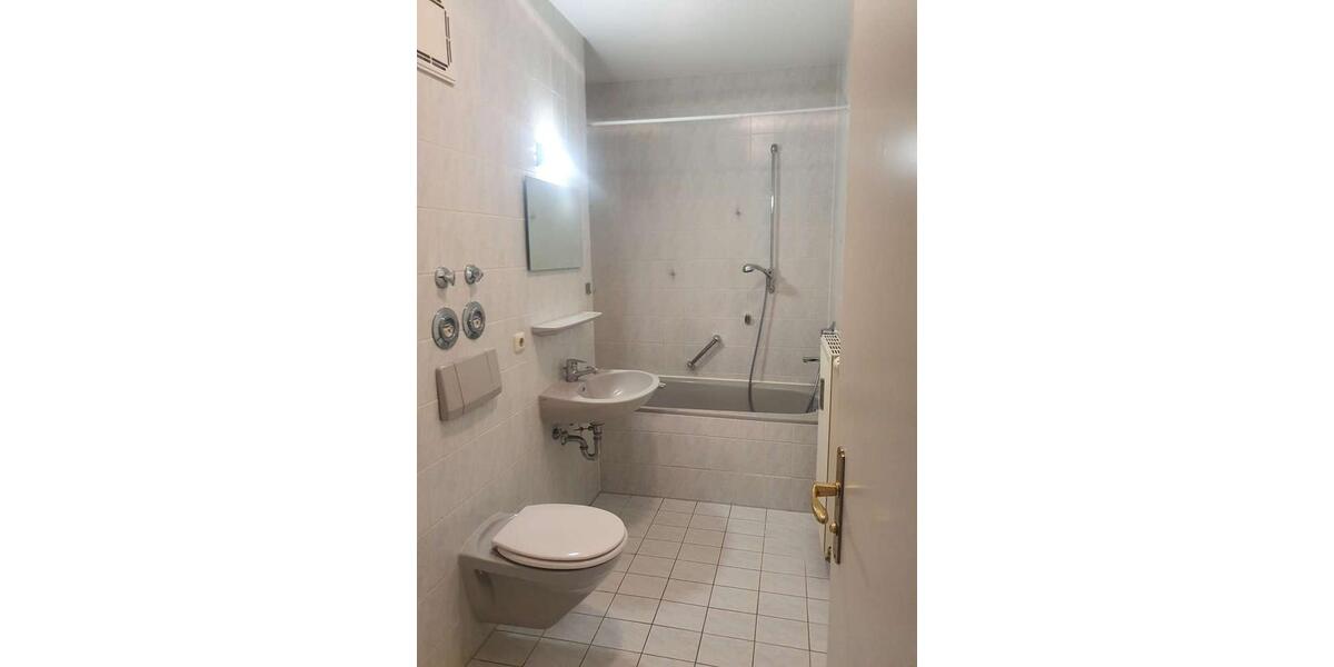 Dachgeschoßwohnung München Maxvorstadt - 2 Zimmer, 46 m&sup2;, 595.000&euro; | Angebot:27260935