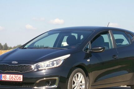 Kia ceed / Ceed 148.400 km 6.880 &euro; Holzkirchen 83607