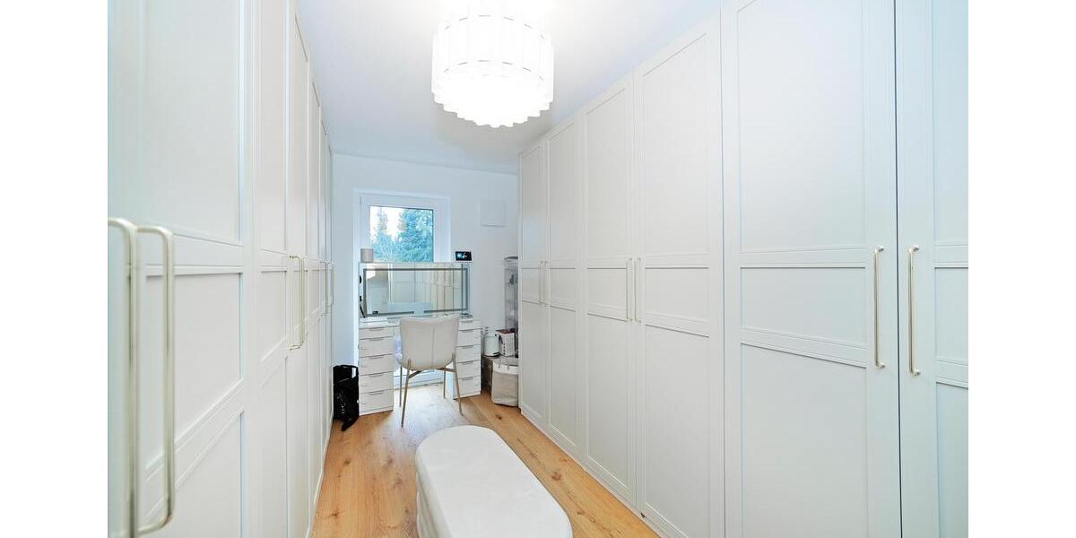 Reihenhaus München Allach-Untermenzing - 5 Zimmer, 144 m&sup2;, 3.400&euro; | Angebot:25217195