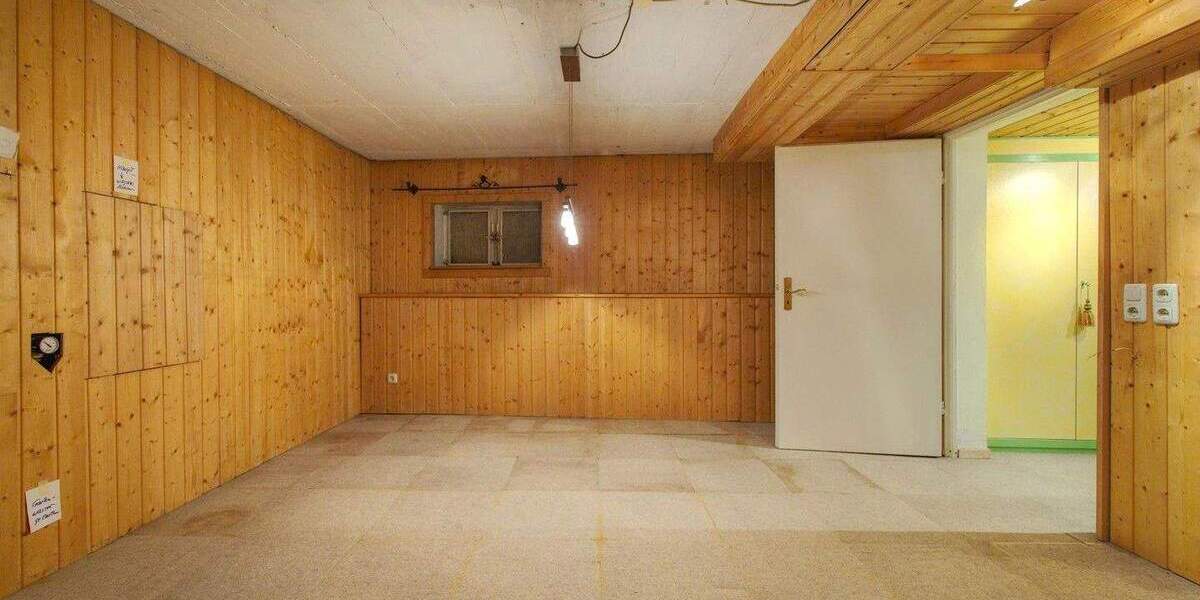 Provisionsfrei - Doppelhaushälfte mit traumhaftem Garten in absolut ruhiger Lage in Großhadern 3 zimmer