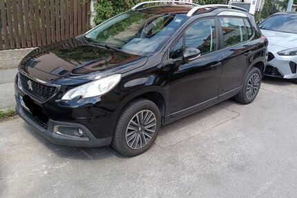 Peugeot 2008 122.800 km 4.600 &euro; München 80809