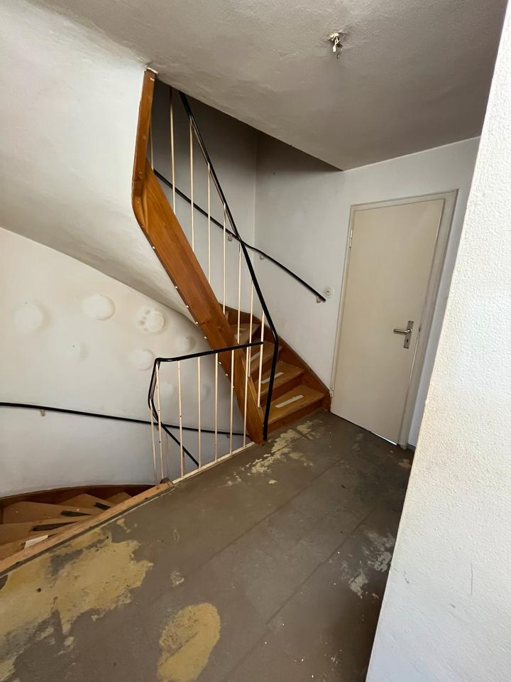 Reihenhaus mit Ausbaupotential in Bestlage