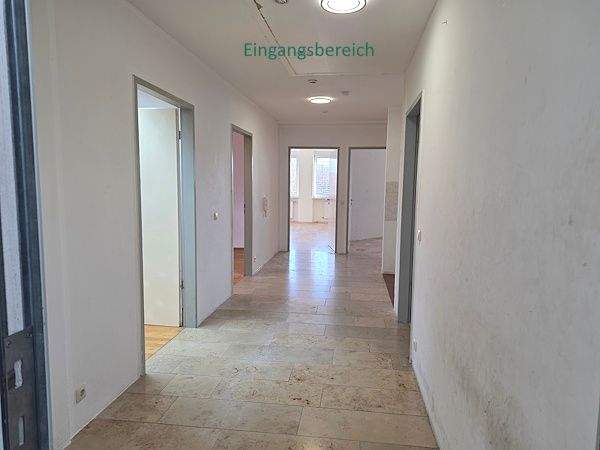 Gewerbeobjekt Olching - 7 Zimmer, 168 m&sup2;, 353.000&euro; | Angebot:25780132