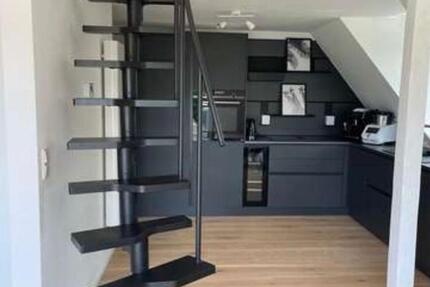 Möbelierte 1,5 Zimmer DG- Wohnung! Nähe englischer Garten! 1.5 zimmer