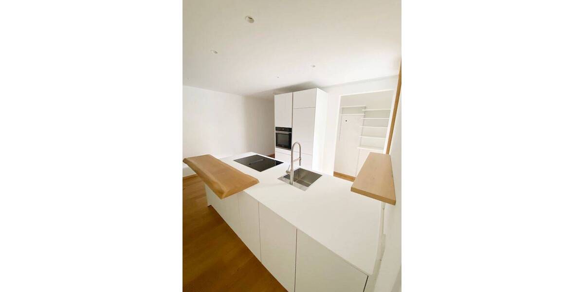 Etagenwohnung München Altstadt-Lehel - 3 Zimmer, 76 m&sup2;, 1.699.000&euro; | Angebot:26259331