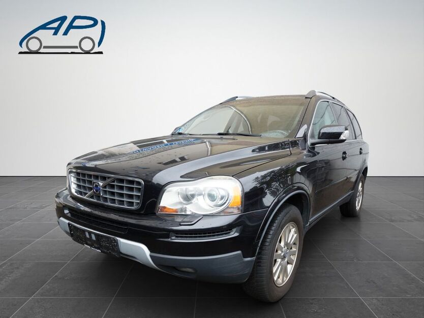 Volvo XC90 237.000 km 8.300 € München 80807