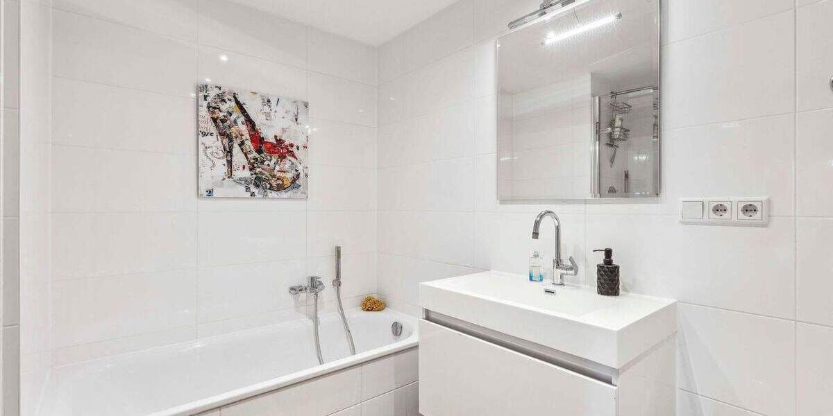 Ruhige 4 Zimmer Designerwohnung mit Balkon und Blick ins Grüne! 4 zimmer