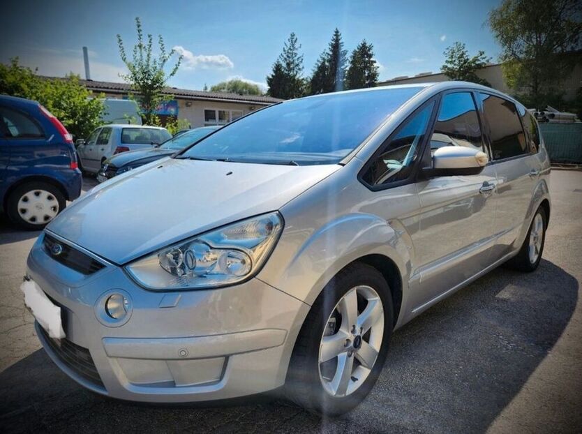 S-Max