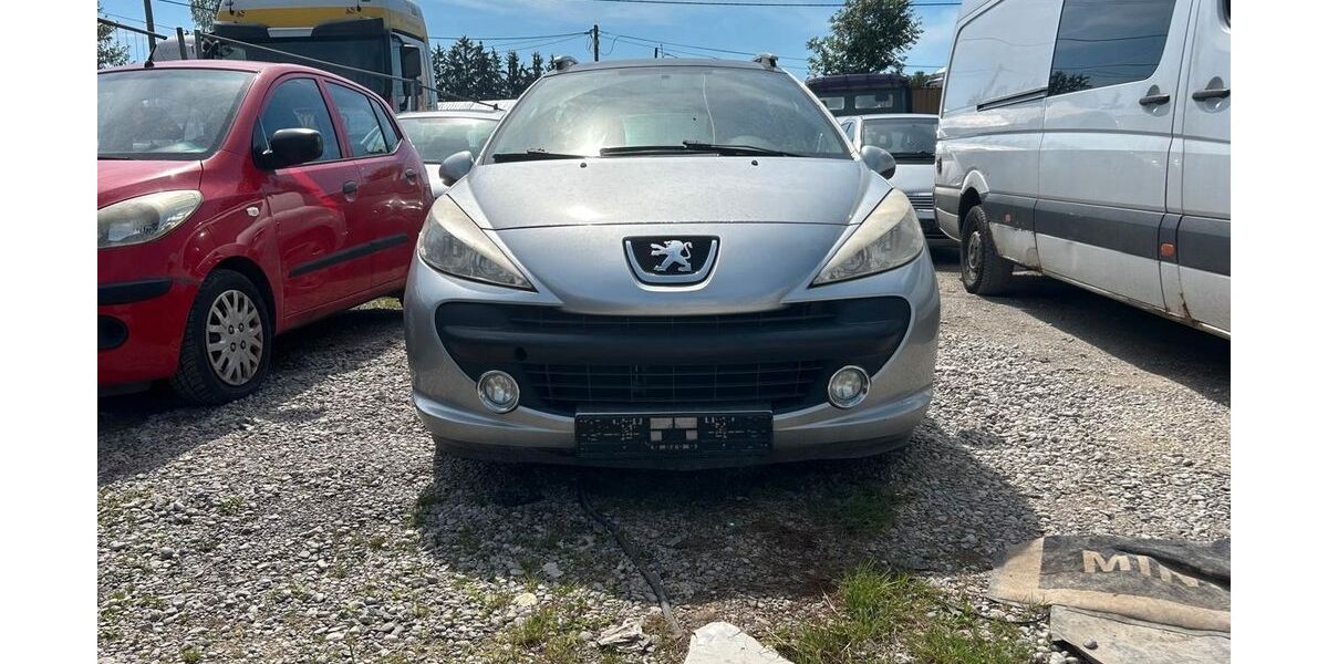 Peugeot 207 255.000 km 600 &euro; Munchen 81541